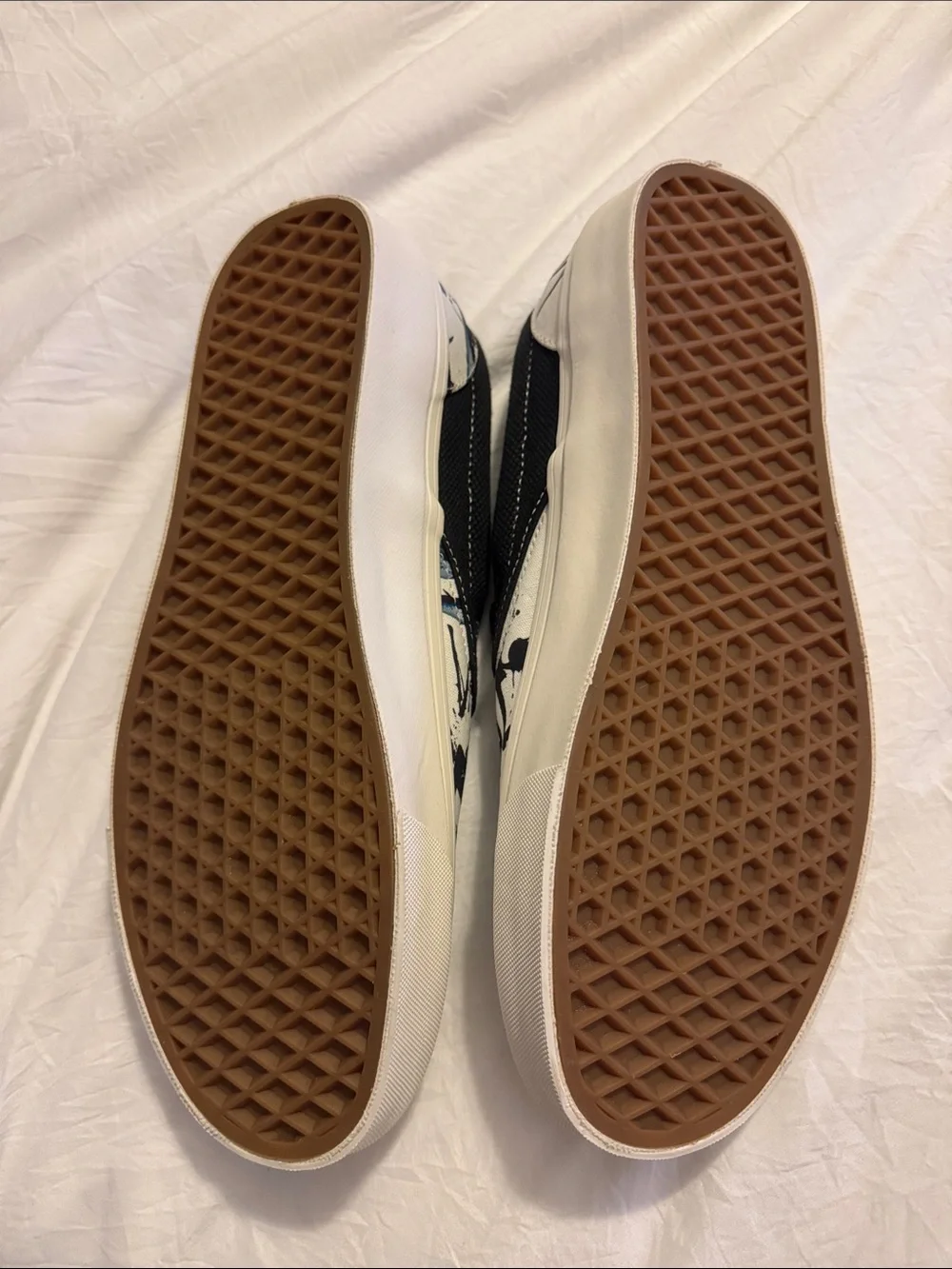 VANS vault x Ralph Steadman OG classic slip on LX “Blue Tuna” color way(size 10) - Picture 5 of 7